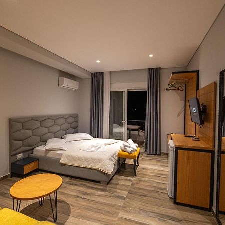 Sunkised Hotel Саранде Екстериор снимка