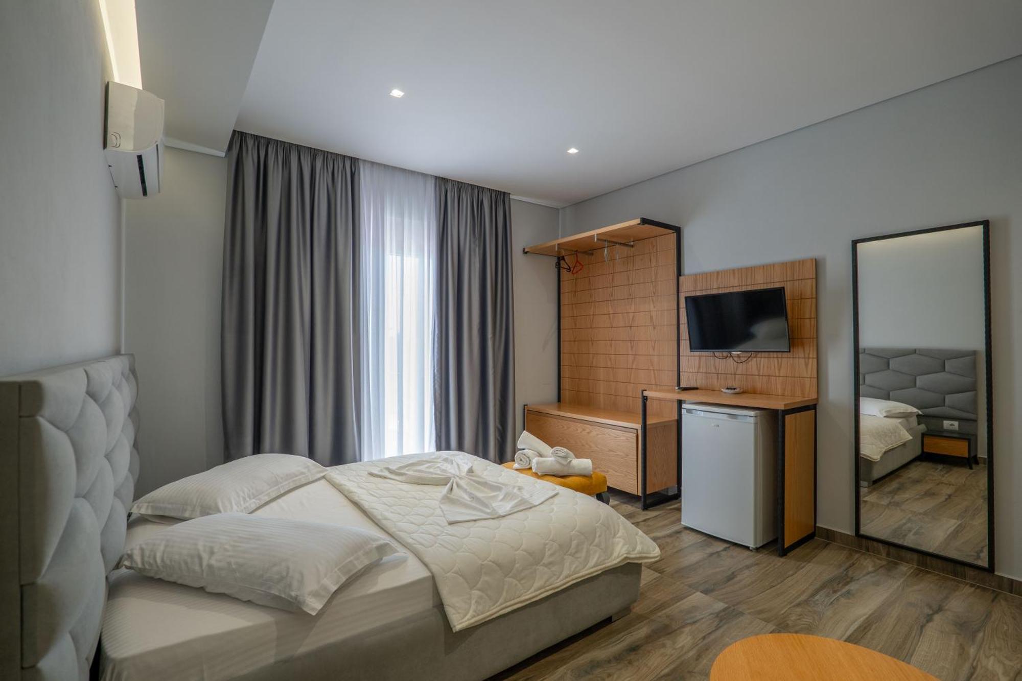 Sunkised Hotel Саранде Екстериор снимка
