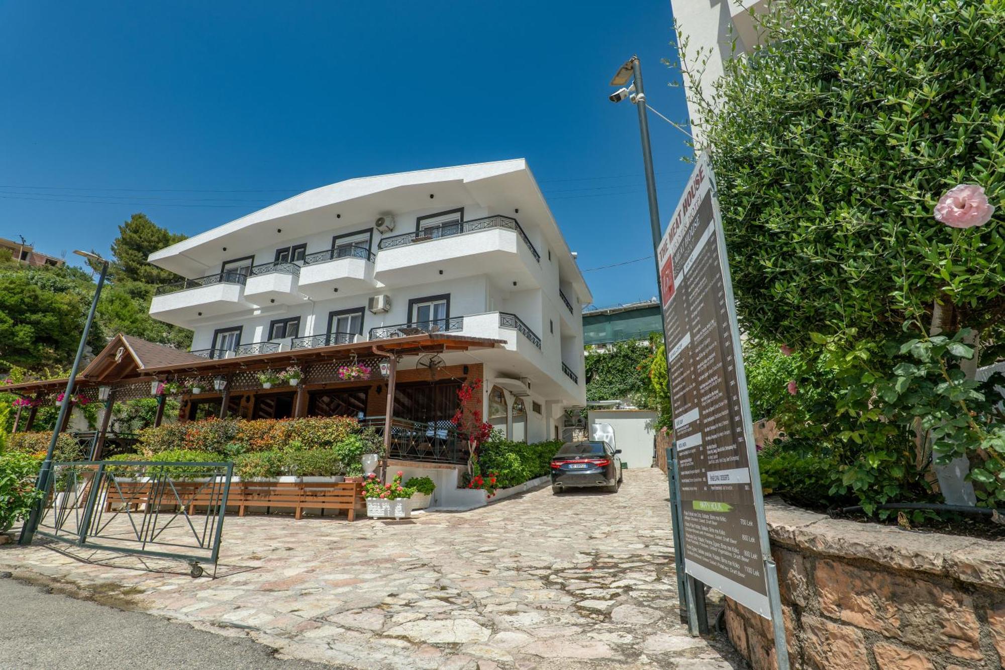 Sunkised Hotel Саранде Екстериор снимка