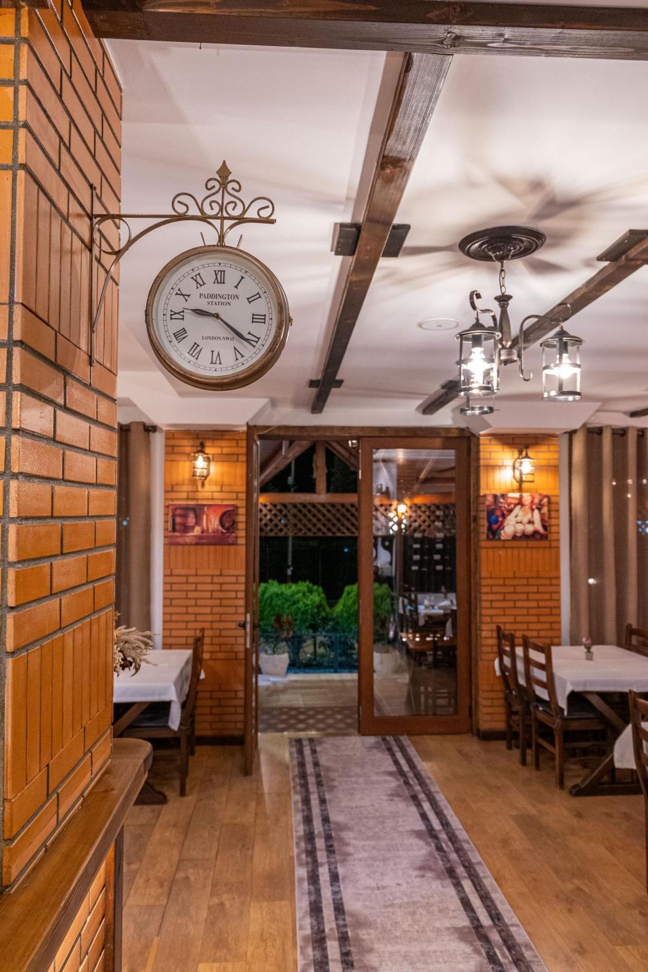 Sunkised Hotel Саранде Екстериор снимка