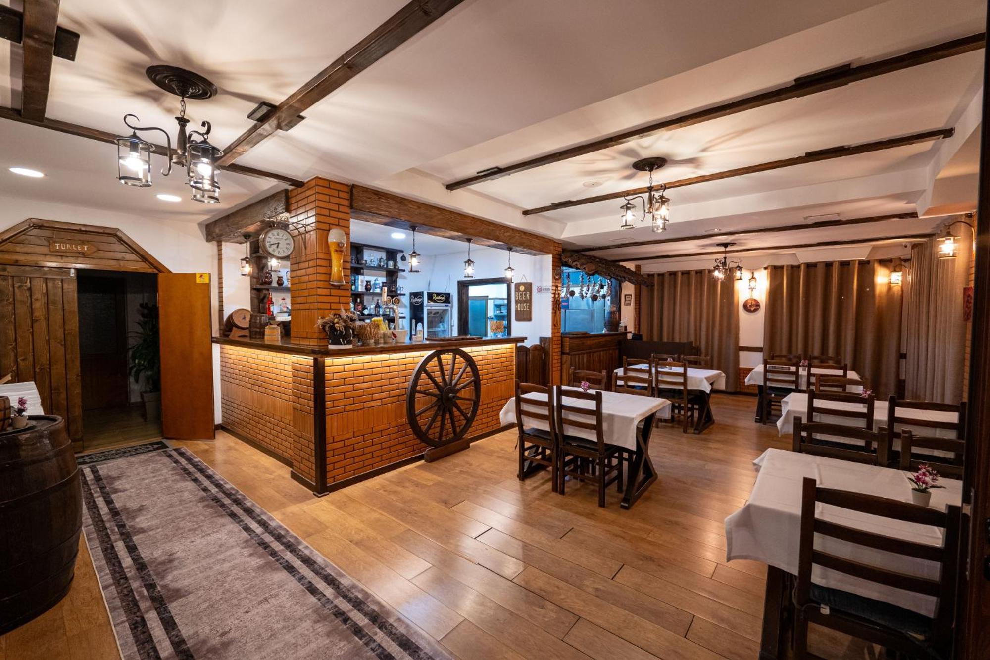 Sunkised Hotel Саранде Екстериор снимка