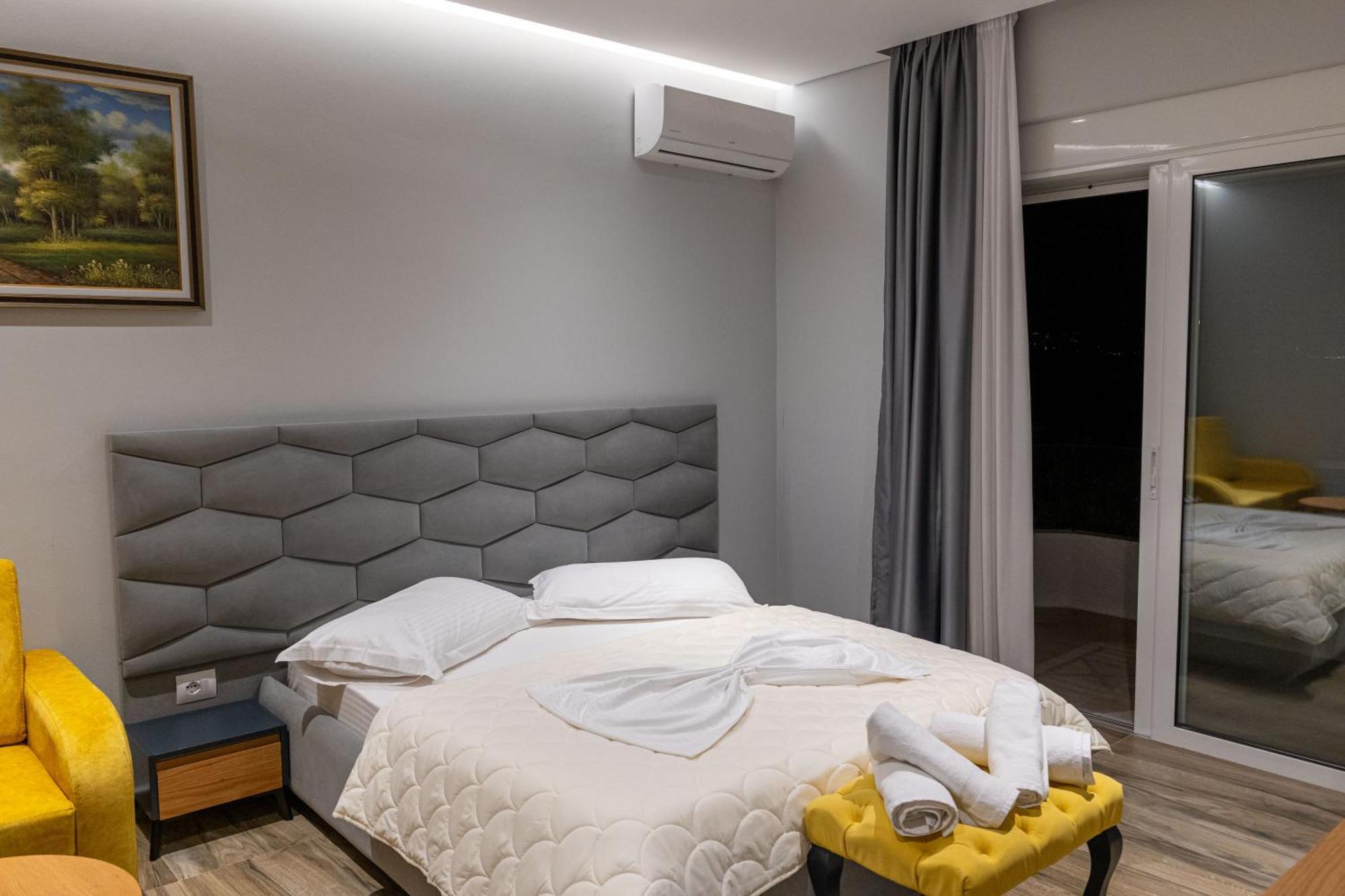 Sunkised Hotel Саранде Екстериор снимка